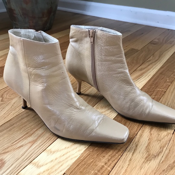 Charles David Shoes - Charles David Tan Square Toe Ankle Boots